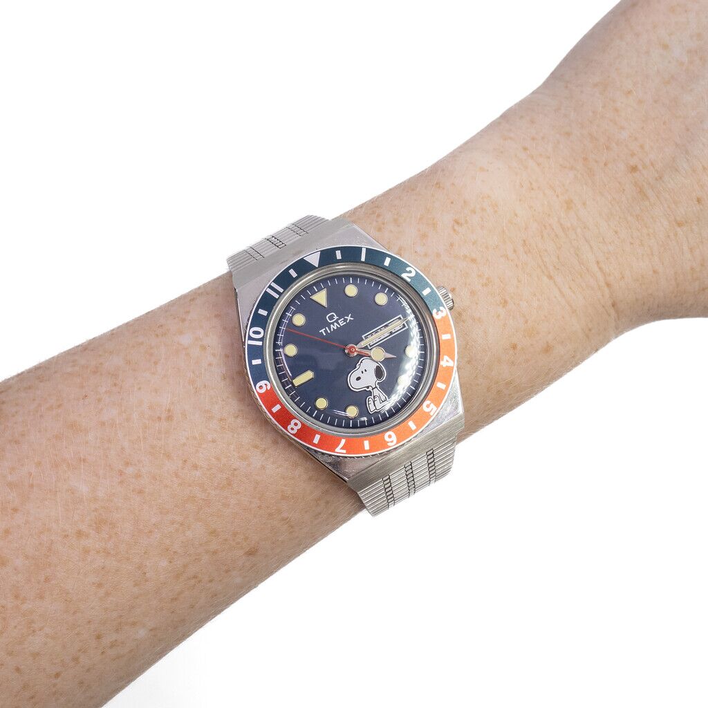 Q Timex Chronograph x Peanuts Snoopy 極美品 Q Timex Chronograph x Peanuts Snoopy 40mm Leather Strap